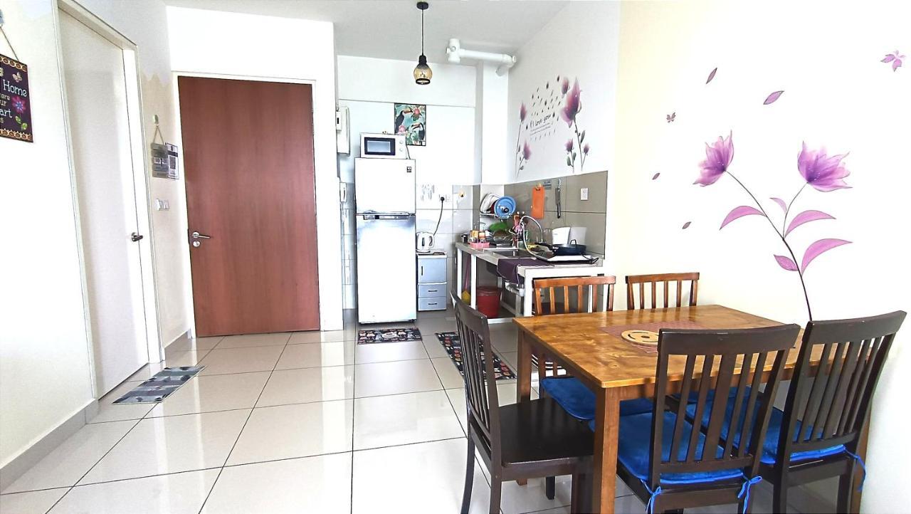 Mevin Woodsbury Penang Butterworth