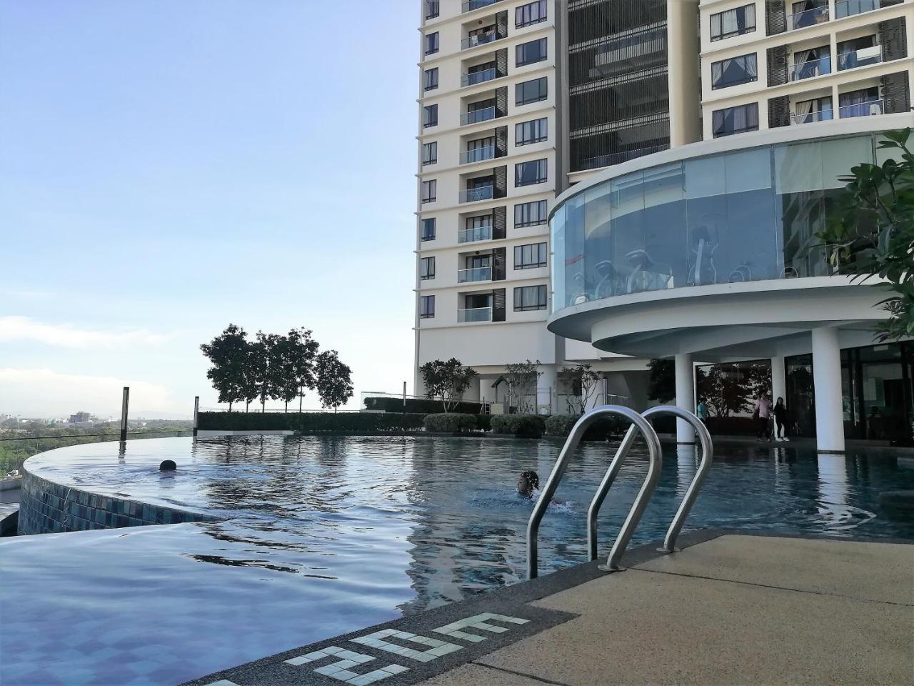 Mevin Woodsbury Penang Apartment